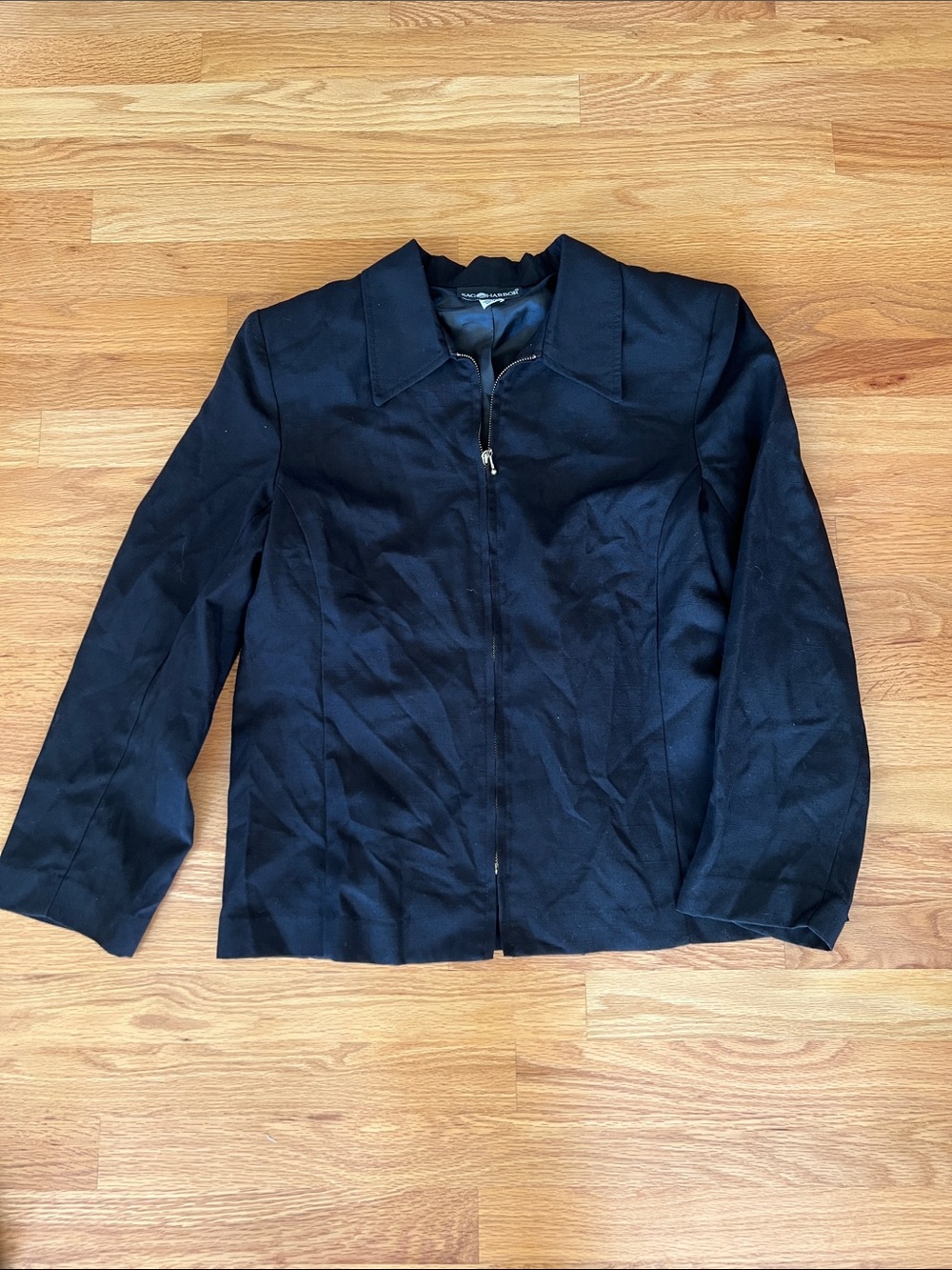 Vintage Sag Harbor Classic Black Women's size 12 Zip-Front Jacket